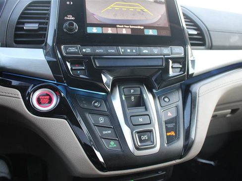 Used 2021 Honda Odyssey Touring image 22