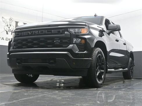 Certified 2024 Chevrolet Silverado 1500 Custom w/ Rally Edition image 4
