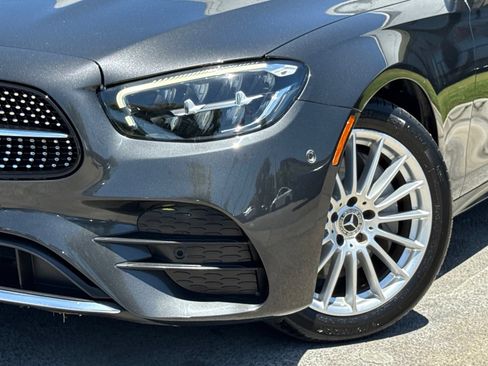 Used 2022 Mercedes-Benz E 350 Sedan image 3
