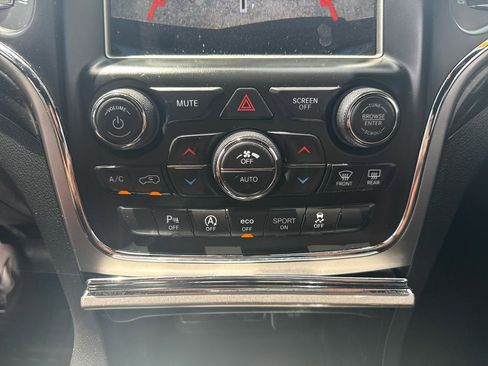 Used 2018 Jeep Grand Cherokee Altitude AWD/4WD image 25