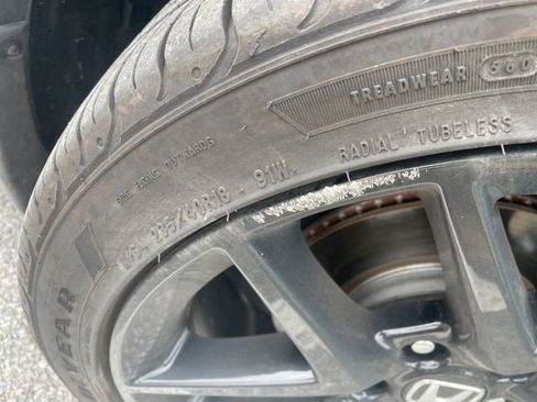 Used 2024 Honda Civic Sport image 2