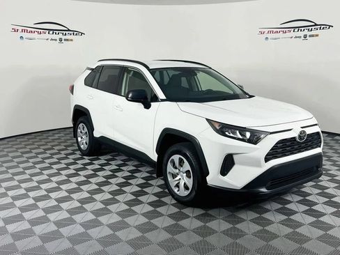 Used 2019 Toyota RAV4 LE w/ All Weather Liner Package AWD/4WD image 1