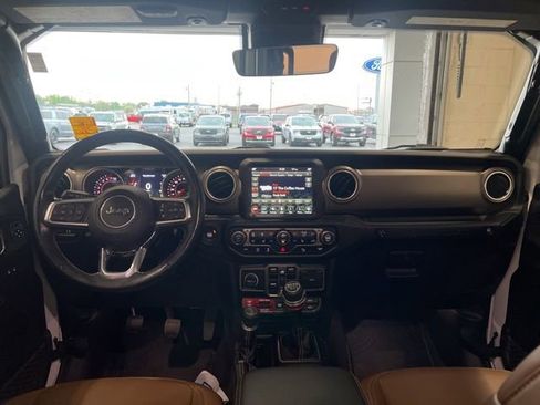 Used 2020 Jeep Wrangler Unlimited Rubicon w/ Dual Top Group image 24