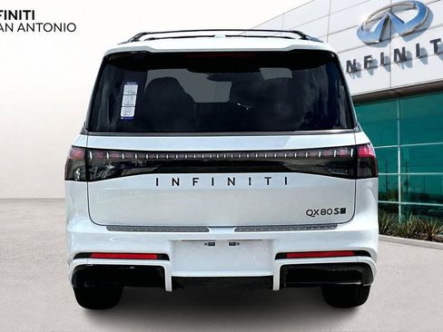New 2026 INFINITI QX80 4WD w/ Sport Exterior Package image 4
