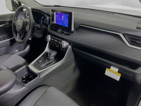 Certified 2025 Toyota RAV4 XLE w/ Convenience Package AWD/4WD image 26