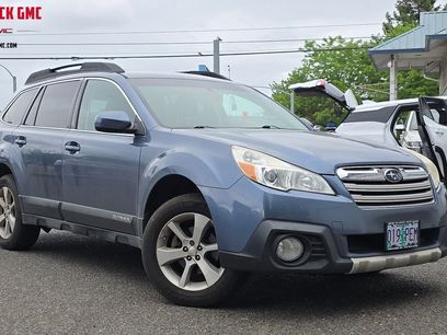 Used 2014 Subaru Outback 2.5i Limited w/ Moonroof Package