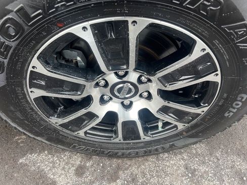 Certified 2021 Nissan Titan SV w/ SV Convenience Package image 37