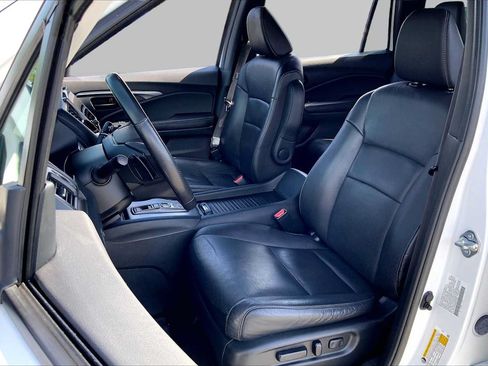Used 2022 Honda Passport EX-L image 9