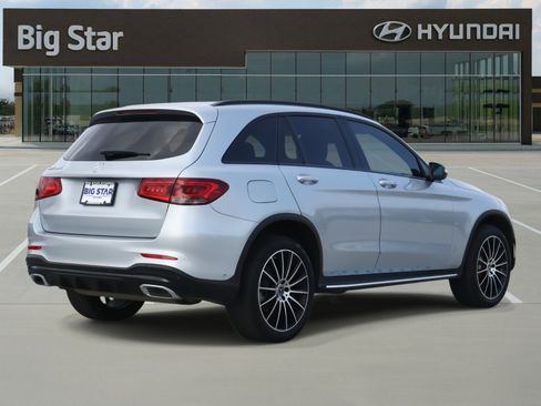 Used 2022 Mercedes-Benz GLC 300 image 4