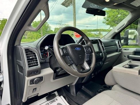 Used 2017 Ford F450 XLT w/ XLT Value Package AWD/4WD image 24