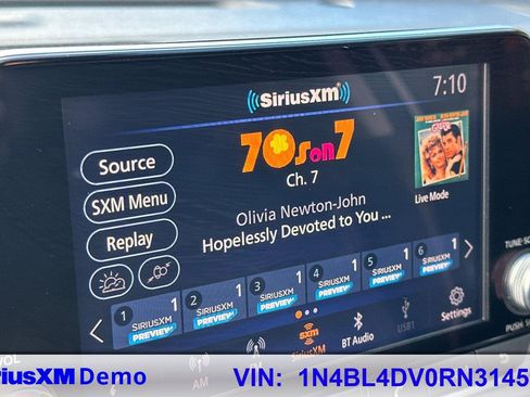 Used 2024 Nissan Altima 2.5 SV image 32