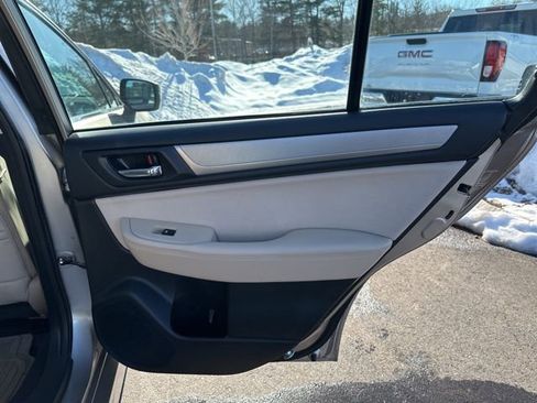 Used 2015 Subaru Legacy 2.5i Premium image 13