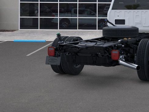New 2026 Ford F450 XL w/ XL Chrome Package image 21