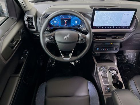 Used 2025 Ford Bronco Sport Outer Banks w/ Outer Banks Tech Package+ image 21