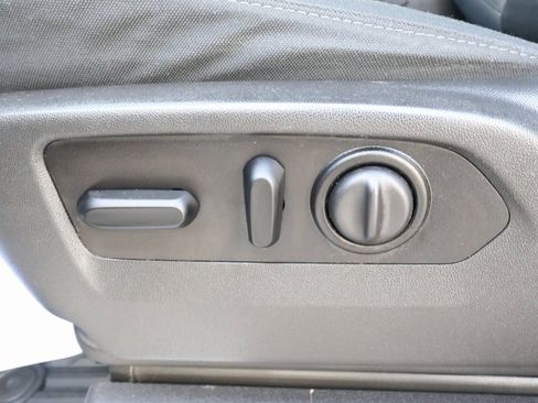 Used 2020 Chevrolet Silverado 1500 LT Trail Boss image 15