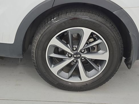 Used 2019 Kia Sorento EX w/ EX Touring Package FWD image 35