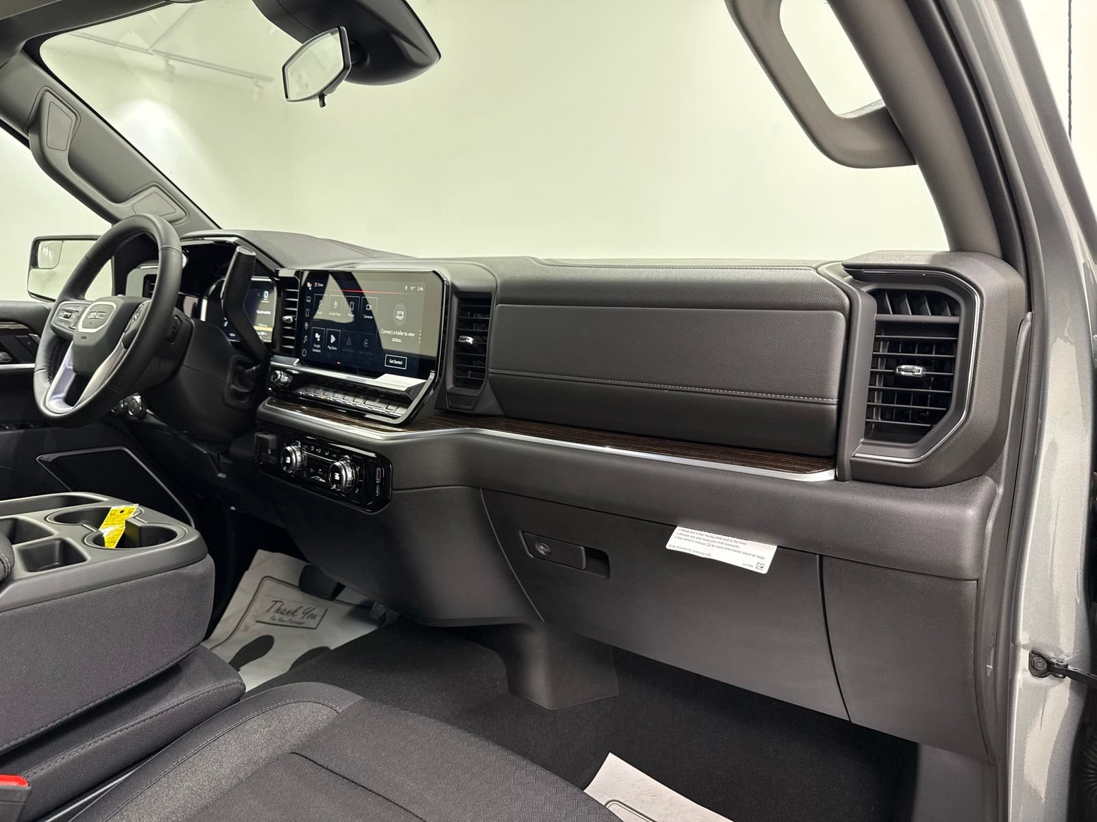 Used 2026 GMC Sierra 1500 SLE w/ Preferred Package RWD image 33