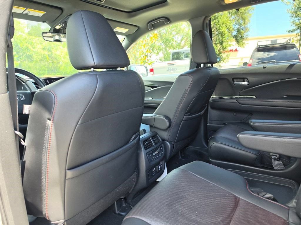 Used 2021 Honda Pilot Black Edition image 28