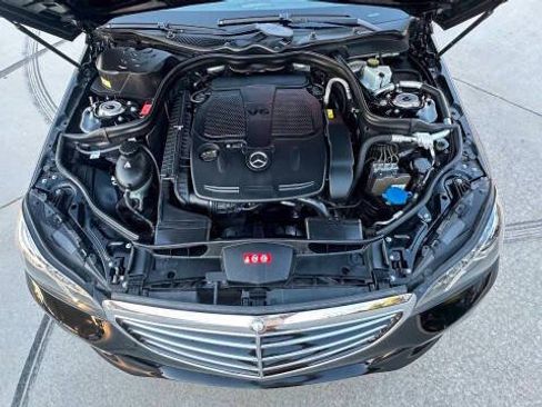 Used 2014 Mercedes-Benz E 350 Sedan image 33