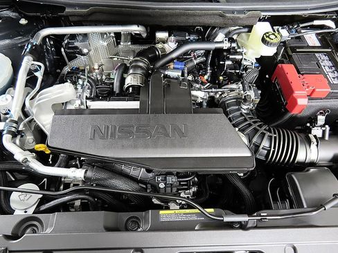 Used 2026 Nissan Rogue SV FWD image 10