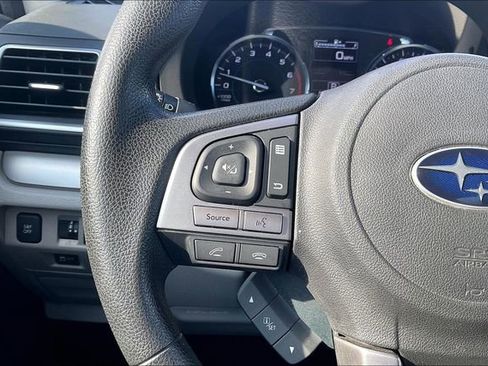 Used 2017 Subaru Forester 2.5i Premium image 18