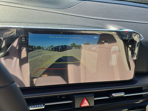 New 2026 Kia Sportage EX image 24