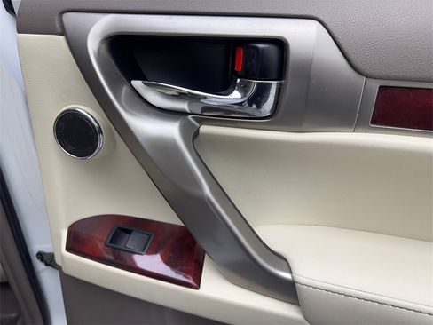 Used 2013 Lexus GX 460 Premium image 51