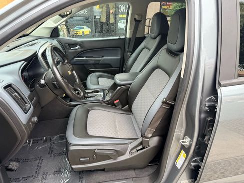 Used 2019 Chevrolet Colorado Z71 image 9