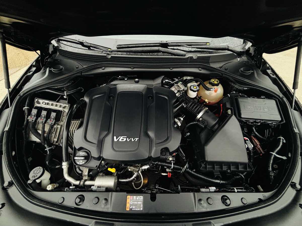 Used 2017 Buick LaCrosse Premium w/ Driver Confidence Package #2 AWD/4WD image 23