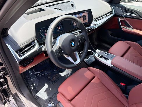 New 2026 BMW X1 xDrive28i w/ Technology Package AWD/4WD image 25