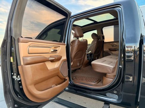 Used 2019 RAM 1500 Limited AWD/4WD image 22