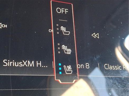 Used 2025 GMC Yukon AT4 w/ AT4 Premium Package image 26