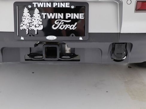 Used 2024 Nissan Pathfinder Platinum image 11