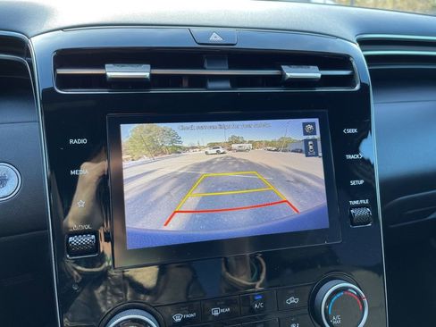 Used 2023 Hyundai Santa Cruz SEL image 11