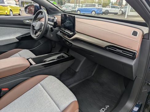 Certified 2023 Volkswagen ID.4 Pro AWD/4WD image 33
