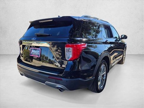 Used 2022 Ford Explorer Limited w/ Equipment Group 301A image 5