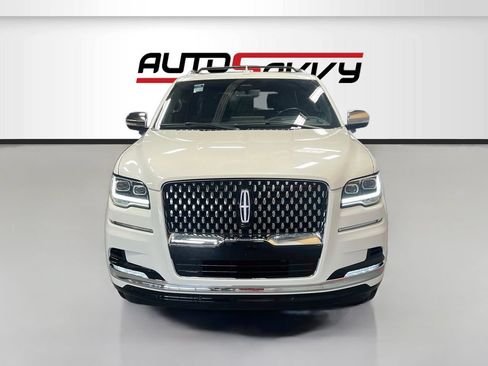 Used 2024 Lincoln Navigator L Black Label AWD/4WD image 2