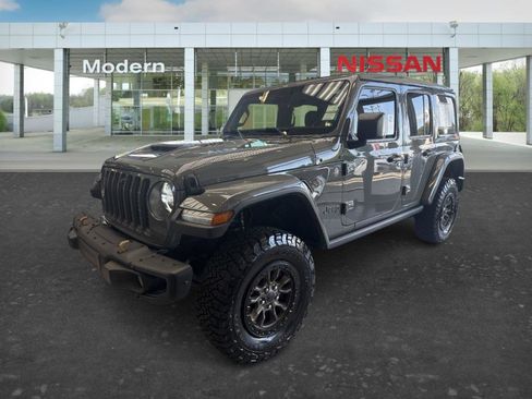 Used 2021 Jeep Wrangler Unlimited Rubicon w/ Trailer Tow Package AWD/4WD image 1