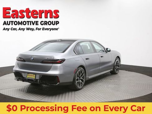 Used 2023 BMW 740i w/ Executive Package RWD image 44