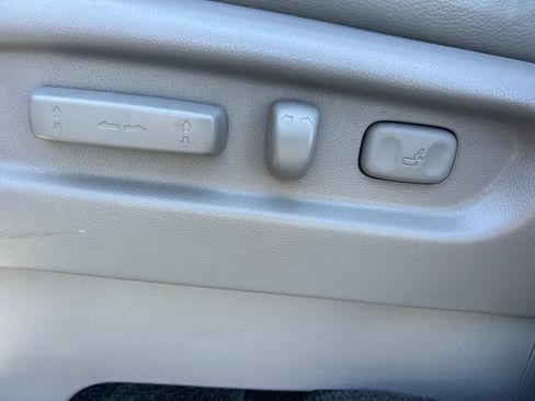 Used 2014 Honda Odyssey EX-L image 23
