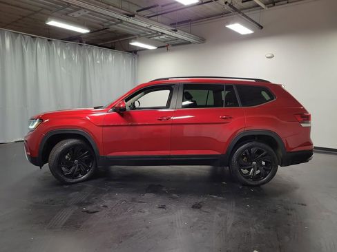 Used 2023 Volkswagen Atlas SE AWD/4WD image 5