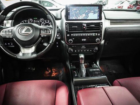 Certified 2023 Lexus GX 460 Premium w/ Premium Package AWD/4WD image 17