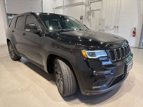 Used 2019 Jeep Grand Cherokee High Altitude image 3