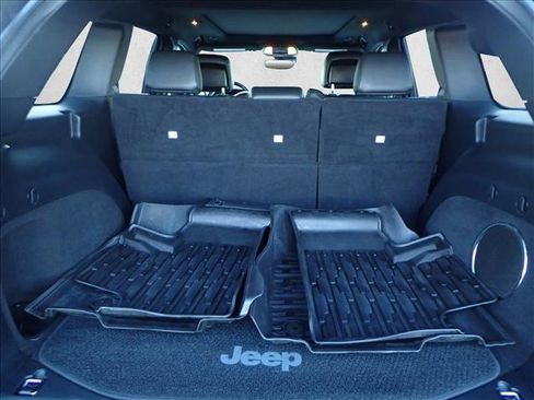 Used 2020 Jeep Grand Cherokee Trailhawk w/ Trailhawk Luxury Group image 8