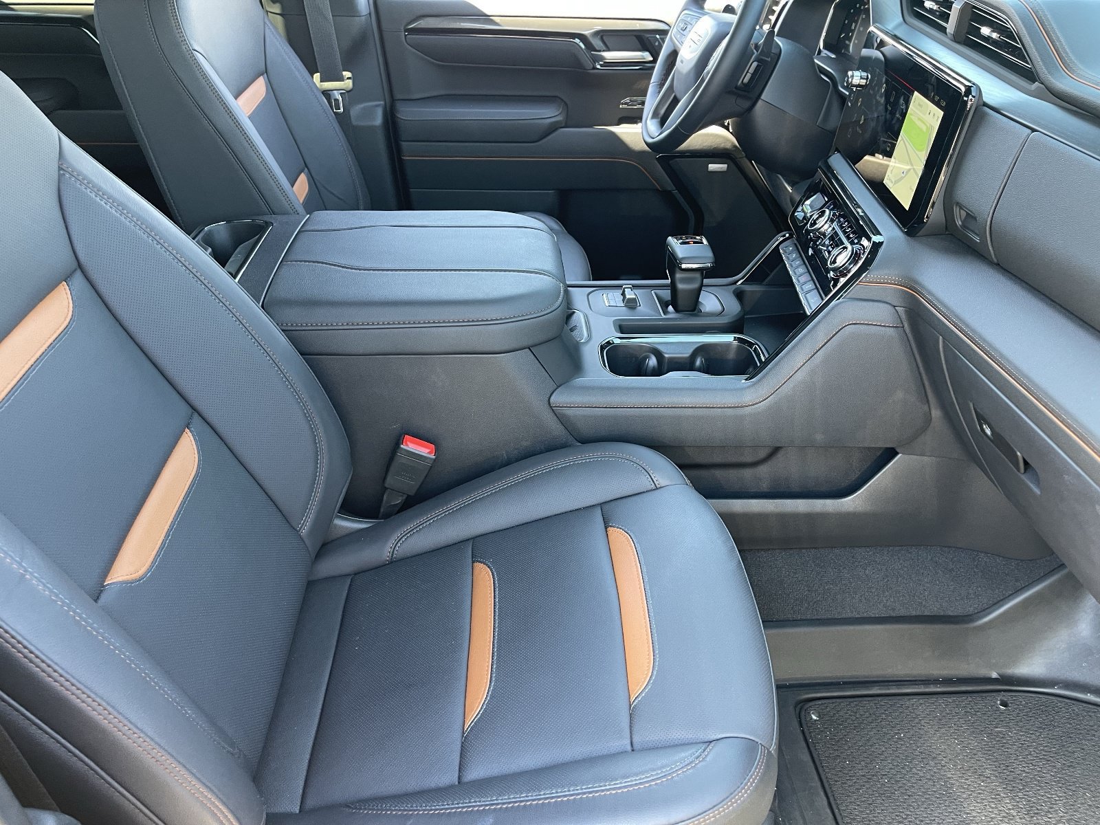 Used 2026 GMC Sierra 1500 AT4 w/ AT4 Premium Package AWD/4WD image 13