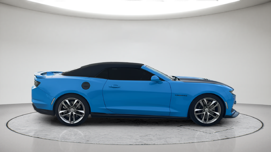Used 2023 Chevrolet Camaro SS w/ Design Package 3 RWD image 5