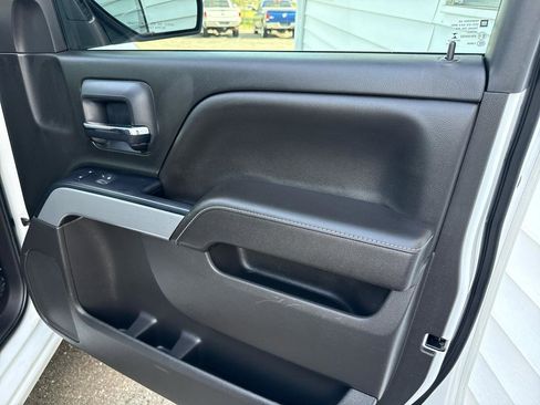 Used 2018 Chevrolet Silverado 1500 LT w/ All Star Edition AWD/4WD image 26