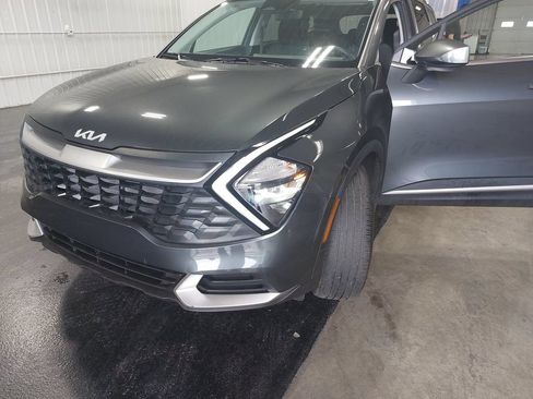 Used 2023 Kia Sportage LX AWD/4WD image 30