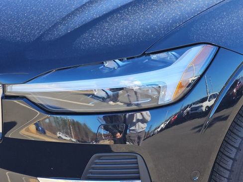 Used 2022 Volvo XC60 B5 Inscription w/ Advanced Package image 37