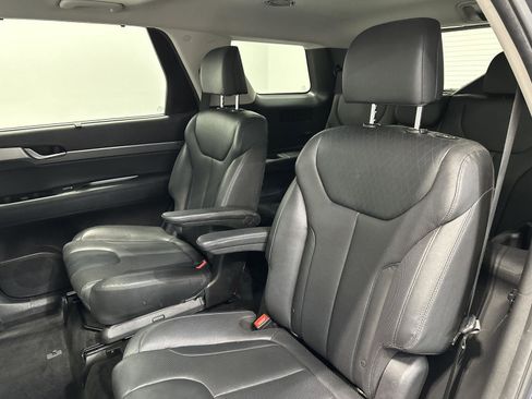 Used 2020 Hyundai Palisade SEL w/ Premium Package image 28